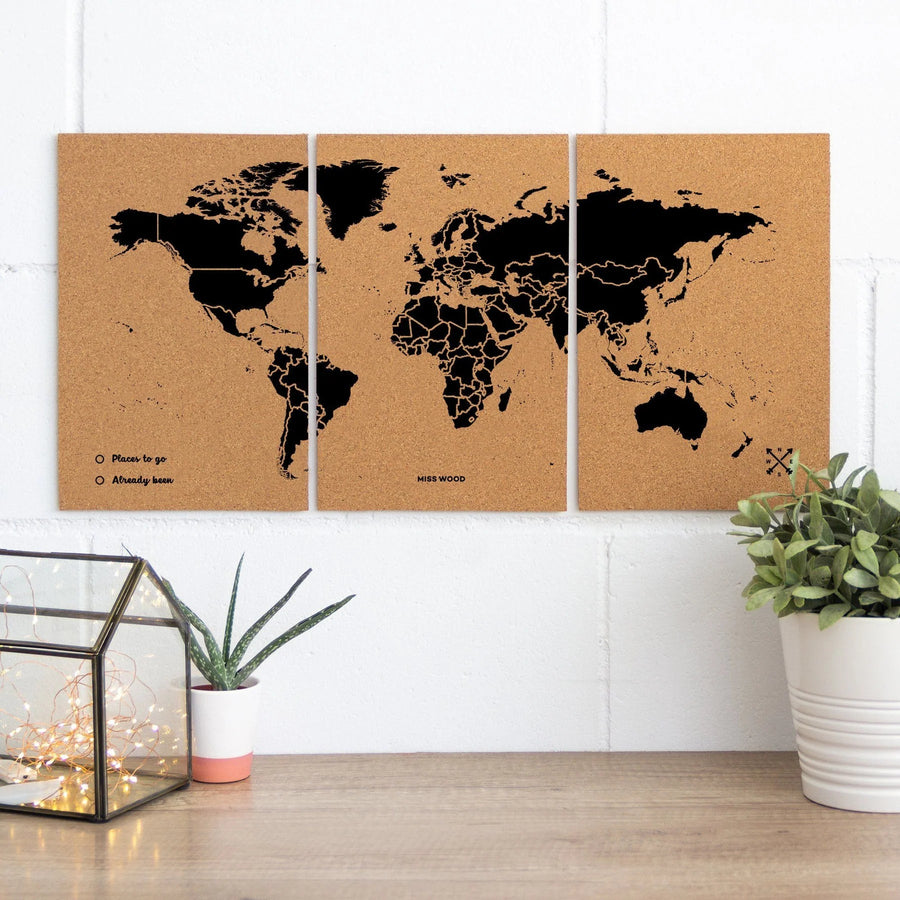 Carte du monde / puzzle en liège - couleur naturelle, impression noir (60 x 30 cm) | Miss Wood carte murale petit tube Miss Wood 