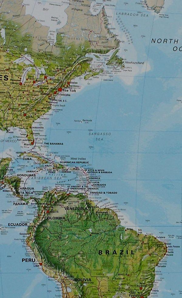 Carte murale géante plastifiée (en anglais) - Monde environnemental - 198 x 123 cm, avec profilés aluminium | Maps International carte murale grand tube Maps International 